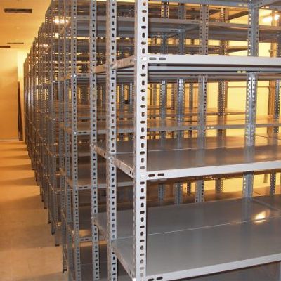 �elik Raf Sistemleri